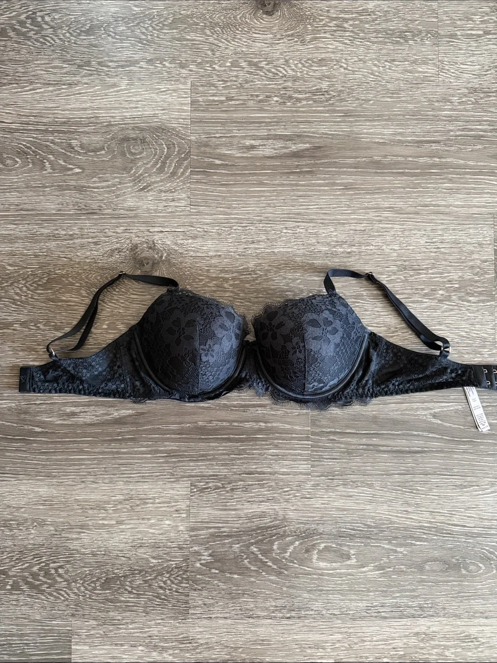 Victoria's Secret Black Lace Underwire Bra